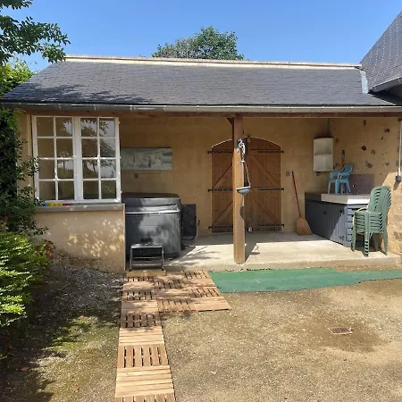 Avec Jacuzzi, 15 Couchages Nyaraló Le Buret