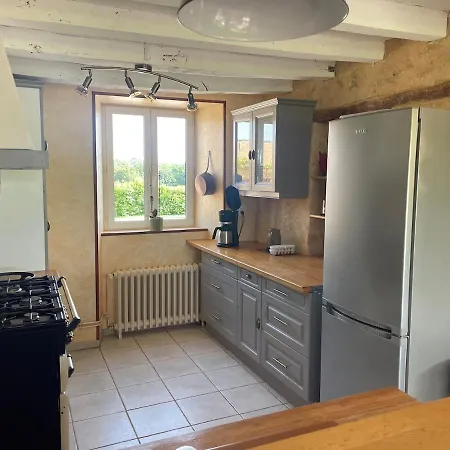 Avec Jacuzzi, 15 Couchages Nyaraló Le Buret