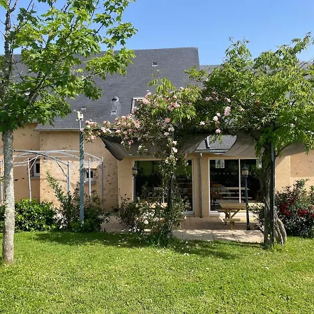 Avec Jacuzzi, 15 Couchages * Le Buret